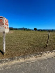 Lote/Terreno à venda, 125m² no Travessão, Caraguatatuba