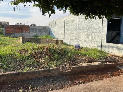 Lote/Terreno à venda, 318m² no Jardim Copacabana, Maringá