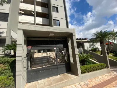 Apartamento com 3 Quartos para alugar, 70m² no Centro, Londrina