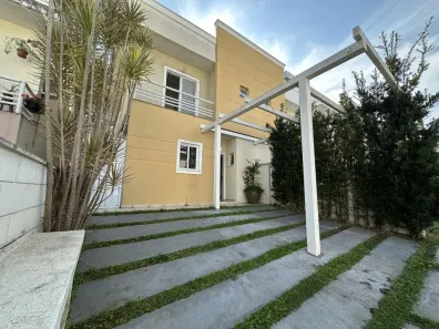Casa de Condomínio com 3 Quartos à venda, 158m² no Jardim São Vicente, Cotia