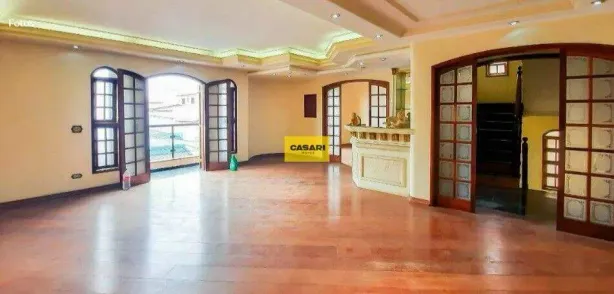 Sobrado com 4 Quartos à venda, 609m² no Independência, São Bernardo do Campo