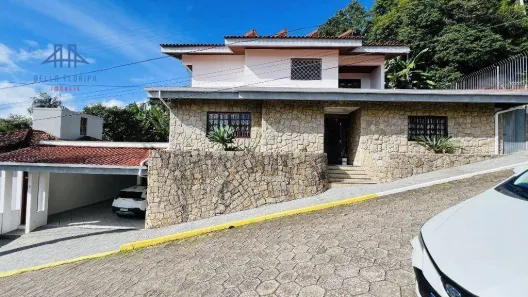 Casa de Condomínio com 7 Quartos para venda ou aluguel, 280m² no Córrego Grande, Florianópolis