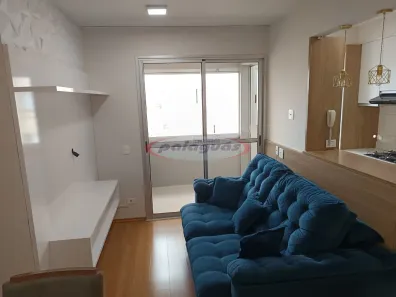 Apartamento com 3 Quartos para alugar, 70m² no Vila Nova, Maringá