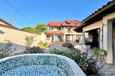 Sobrado com 3 Quartos à venda, 241m² no Harmonia, Canoas