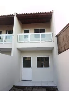 Casa com 2 Quartos para alugar, 70m² no Aracapé, Fortaleza