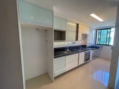 Apartamento com 3 Quartos à venda, 66m² no Luzia, Aracaju