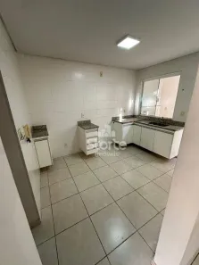 Casa de Condomínio com 2 Quartos à venda, 90m² no Vigilato Pereira, Uberlândia