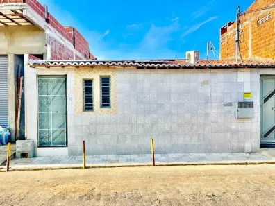 Casa com 2 Quartos para alugar, 45m² no Coréia, Juazeiro