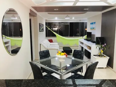 Apartamento com 2 Quartos para alugar, 65m² no Centro, Balneário Camboriú