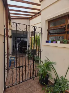 Casa de Condomínio com 4 Quartos à venda, 200m² no Jardim Olympia, São Paulo