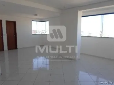 Apartamento com 3 Quartos à venda, 130m² no Bom Jesus, Uberlândia