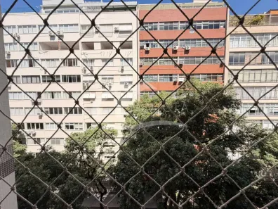 Apartamento com 2 Quartos à venda, 60m² no Copacabana, Rio de Janeiro