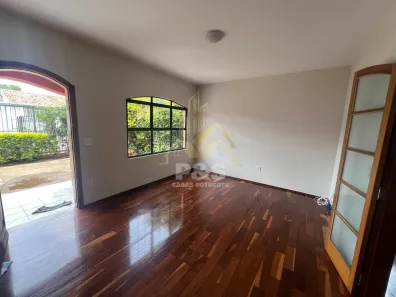 Casa com 3 Quartos à venda, 164m² no Vila Nogueira, Botucatu