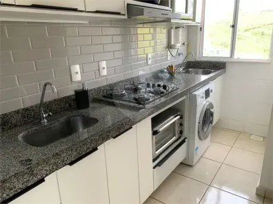 Apartamento com 2 Quartos à venda, 44m² no Três Poços, Volta Redonda
