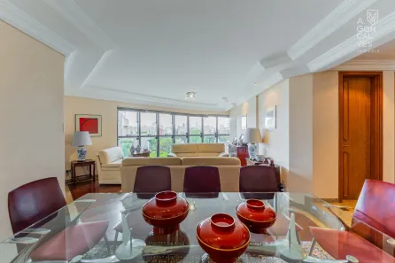 Apartamento com 4 Quartos à venda, 260m² no Batel, Curitiba