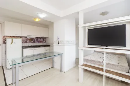 Apartamento com 1 Quarto para alugar, 30m² no Alto da Rua XV, Curitiba
