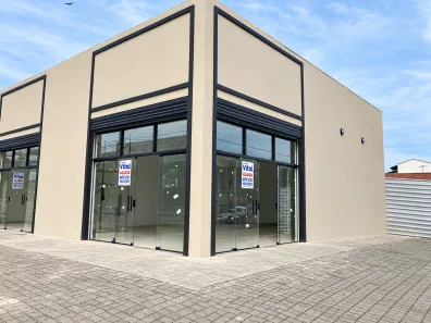 Ponto Comercial para alugar, 77m² no Fátima, Canoas
