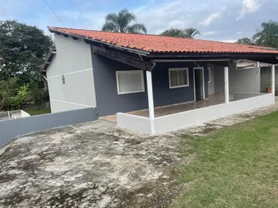 Fazenda/Sítio com 3 Quartos à venda, 250m² no Vila Velha, Caçapava