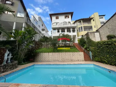 Sobrado com 7 Quartos à venda, 238m² no Tremembé, São Paulo
