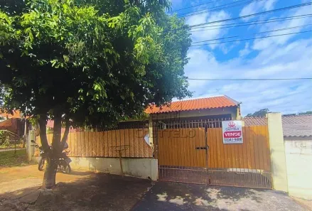 Casa com 3 Quartos à venda, 150m² no Conjunto Habitacional Saltinho, Londrina