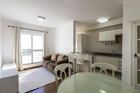 Apartamento com 2 Quartos à venda, 53m² no Vista Alegre, Curitiba