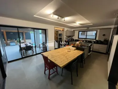 Casa de Condomínio com 3 Quartos à venda, 236m² no Urbanova VII, São José dos Campos
