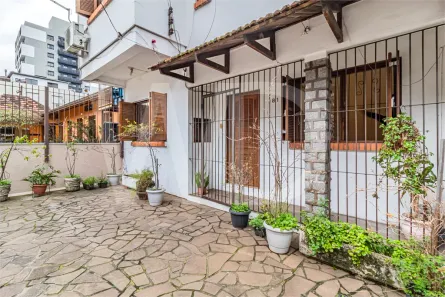 Casa com 4 Quartos à venda, 210m² no Petrópolis, Porto Alegre