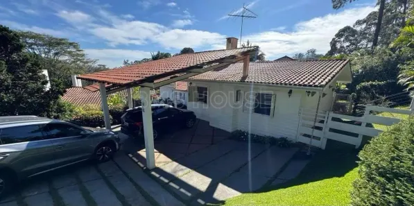 Casa com 3 Quartos para alugar, 210m² no Granja Santa Maria, Carapicuíba