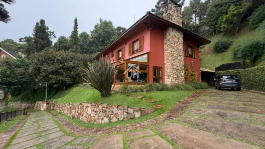Casa de Condomínio com 4 Quartos à venda, 445m² no , Campos do Jordão
