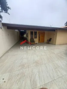 Casa com 3 Quartos à venda, 160m² no Balneário Califórnia, Caraguatatuba