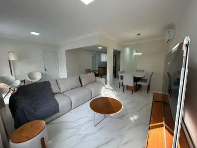 Apartamento com 3 Quartos para alugar, 116m² no Centro, Florianópolis