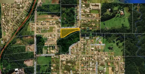 Lote/Terreno à venda, 667m² no Laranjinha, Criciúma