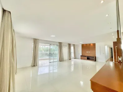 Apartamento com 4 Quartos à venda, 246m² no Vila Sofia, São Paulo