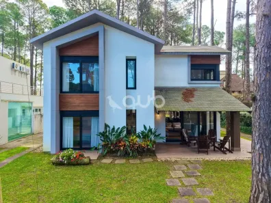 Sobrado com 3 Quartos à venda, 215m² no XANGRI-LÁ, Xangri-lá