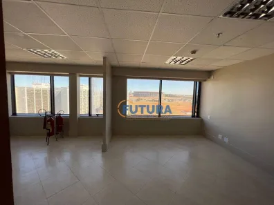 Sala Comercial à venda, 163m² no Asa Norte, Brasília