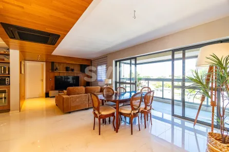 Apartamento com 3 Quartos à venda, 149m² no Hugo Lange, Curitiba