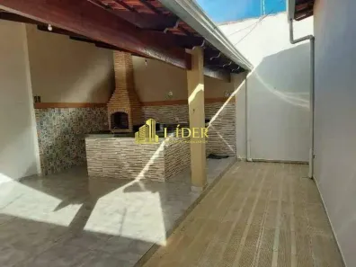 Casa com 3 Quartos à venda, 188m² no Cidade Jardim, Uberlândia