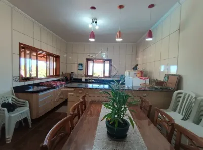 Fazenda/Sítio com 2 Quartos à venda, 200m² no Caguassu, Sorocaba