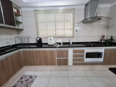 Sobrado com 3 Quartos à venda, 188m² no Jardim dos Oliveiras, Campinas