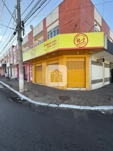 Ponto Comercial para alugar, 70m² no Centro, Araguari