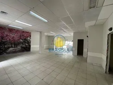 Prédio Comercial para alugar, 700m² no Santo Amaro, São Paulo