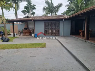 Casa com 3 Quartos à venda, 160m² no Pontal de Santa Marina, Caraguatatuba
