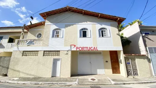 Casa com 3 Quartos à venda, 140m² no Imbetiba, Macaé