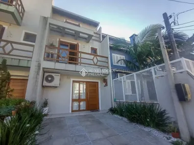 Casa com 3 Quartos para alugar, 113m² no Hípica, Porto Alegre