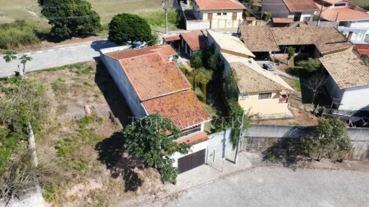 Casa com 3 Quartos à venda, 175m² no Jardim das Flores, Santa Branca