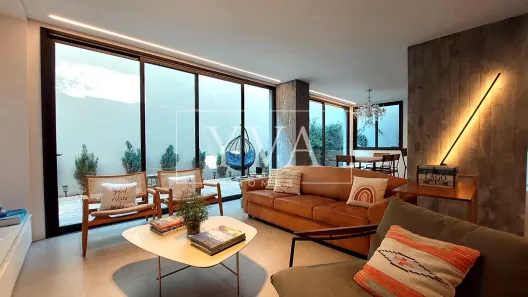 Casa de Condomínio com 4 Quartos à venda, 445m² no Santo Amaro, São Paulo