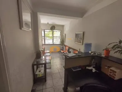 Sobrado com 8 Quartos à venda, 227m² no Santana, São Paulo