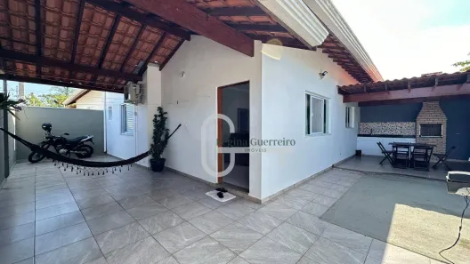 Casa com 2 Quartos à venda, 102m² no Balneário Stella Maris, Peruíbe