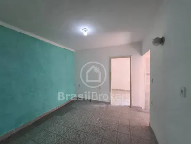Casa com 1 Quarto à venda, 45m² no Irajá, Rio de Janeiro