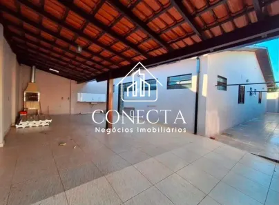Casa com 3 Quartos para alugar, 150m² no Planalto, Uberlândia